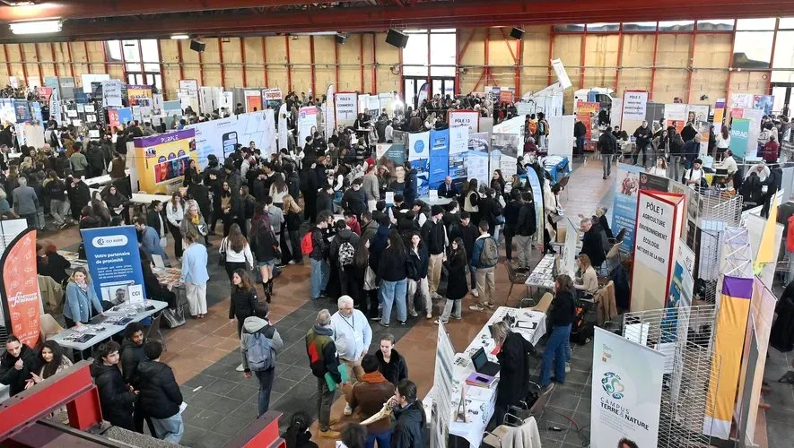 SALON DES MÉTIERS ET DE L'ENSEIGNEMENT SUPÉRIEUR NARBONNE